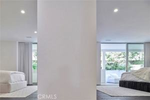 featured image of 838 N Kings Rd #102