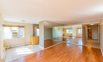 708 W Bittersweet Pl #801 - Photo 1 of 1