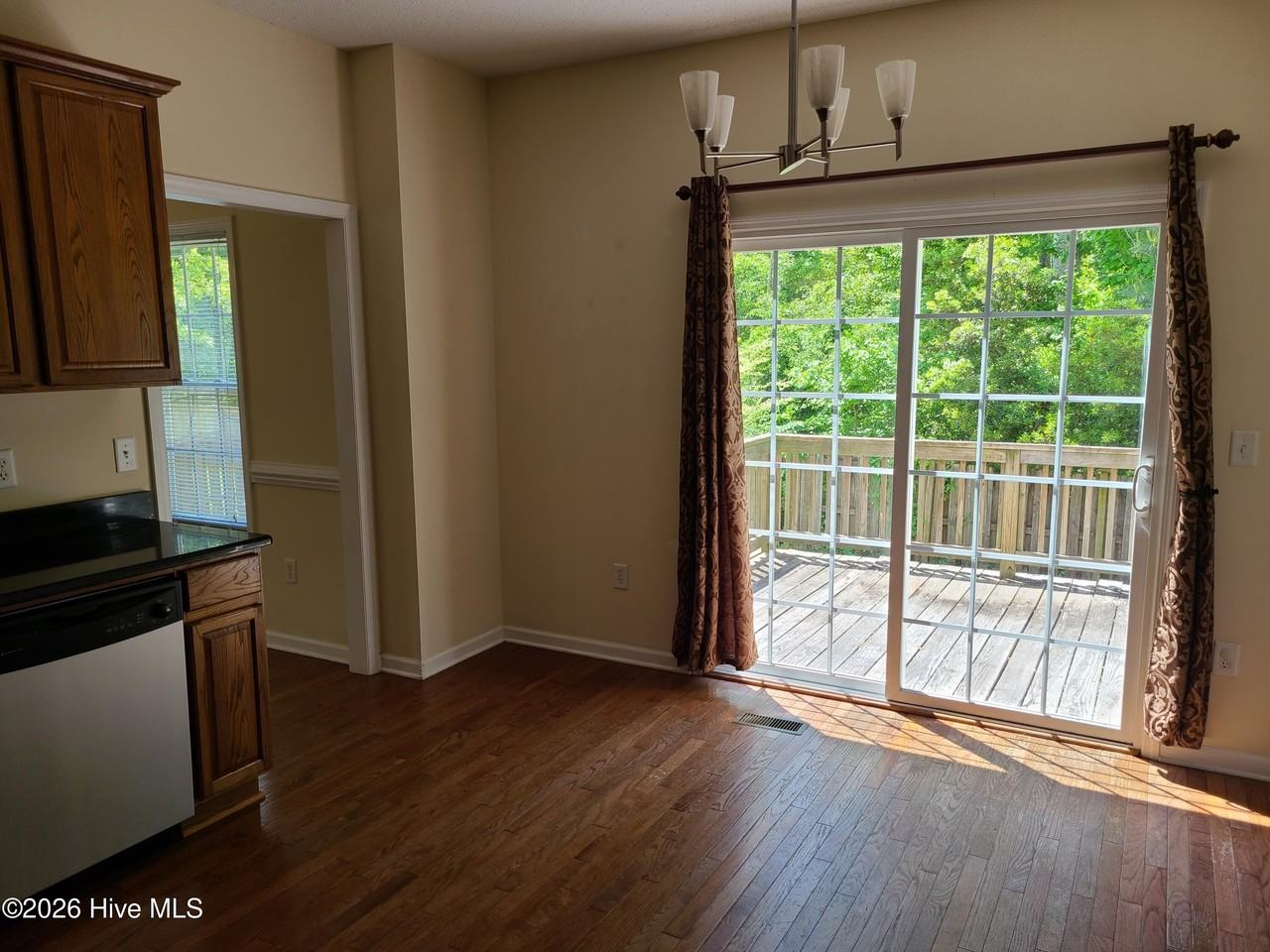 335 Osprey Point Dr - Photo 7 of 23