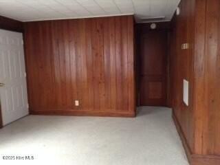 712 N B St - Photo 5 of 11