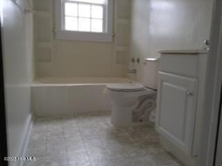 712 N B St - Photo 6 of 11