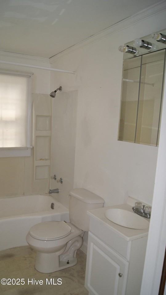 712 N B St - Photo 7 of 11