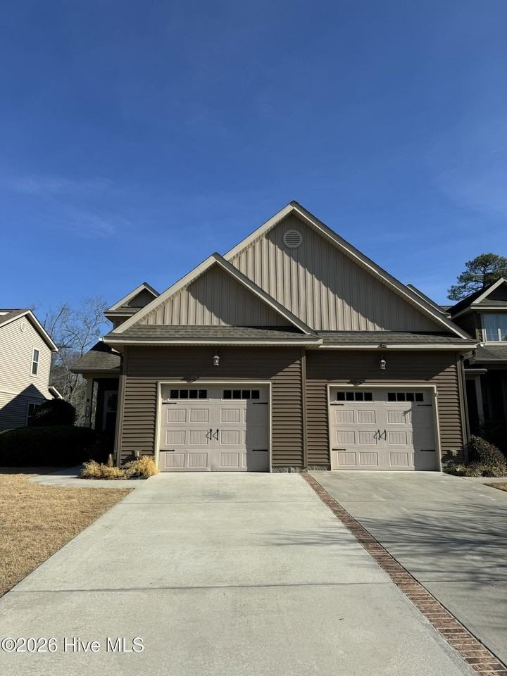 86 Cypress Cir - Photo 2 of 28