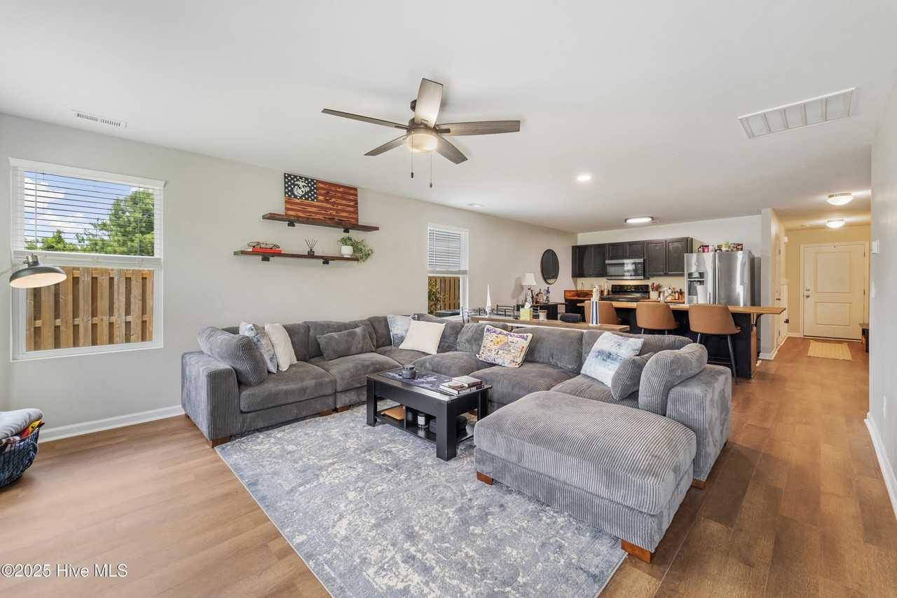 206 New Home Pl - Photo 6 of 19