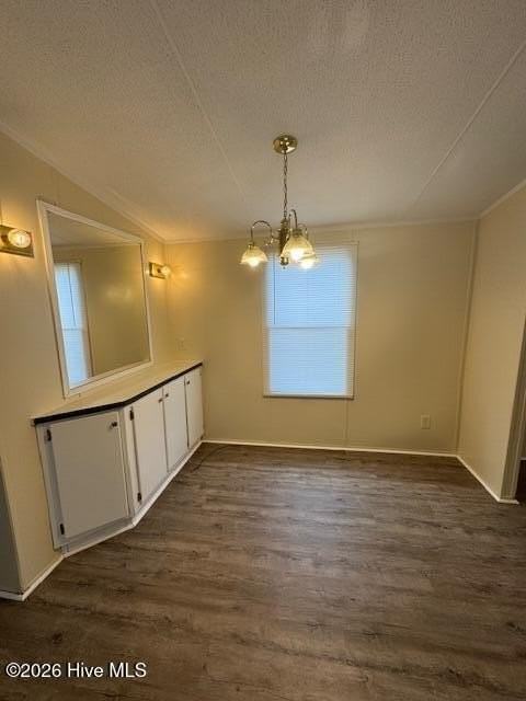 1518 Patsy Ln - Photo 4 of 15