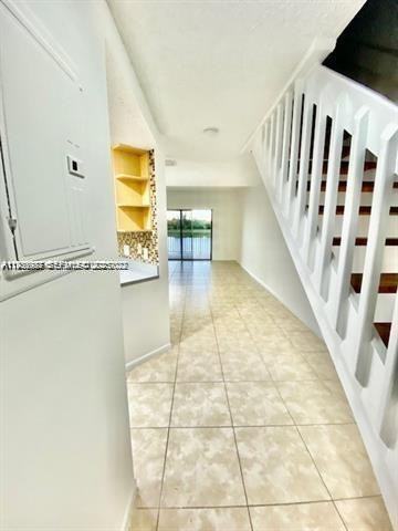 5200 Nw 31st Ave #32 - Photo 2 of 8