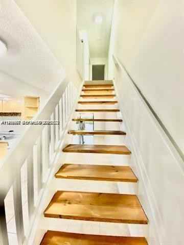 5200 Nw 31st Ave #32 - Photo 6 of 8