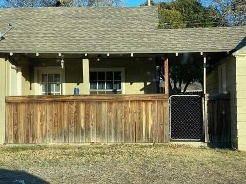 2323 25th St Unit Rear #REAR - Photo 2 of 8