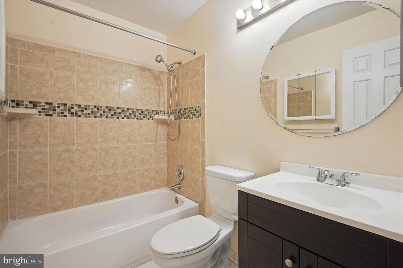 3010 Mozart Dr - Photo 7 of 20