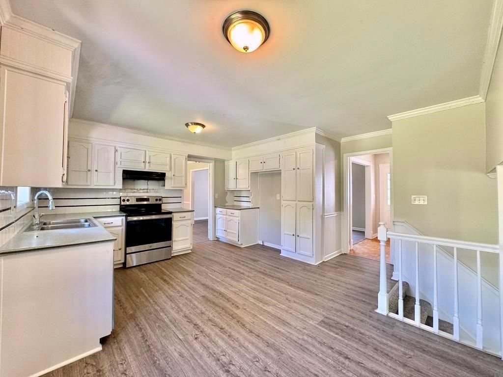 Dean Way - Photo 5 of 19