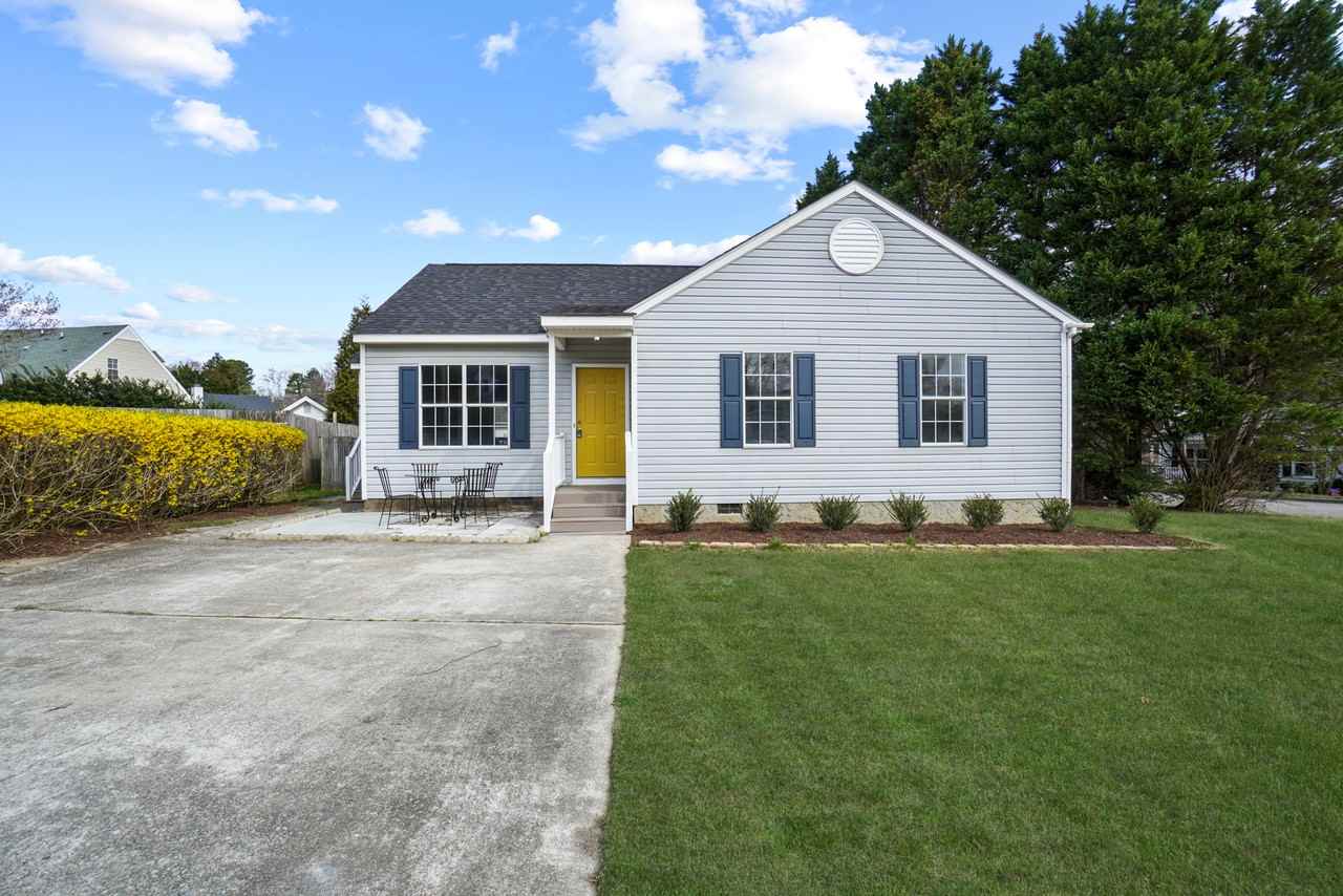 800 Napleton Cir #1 - Photo 3 of 22