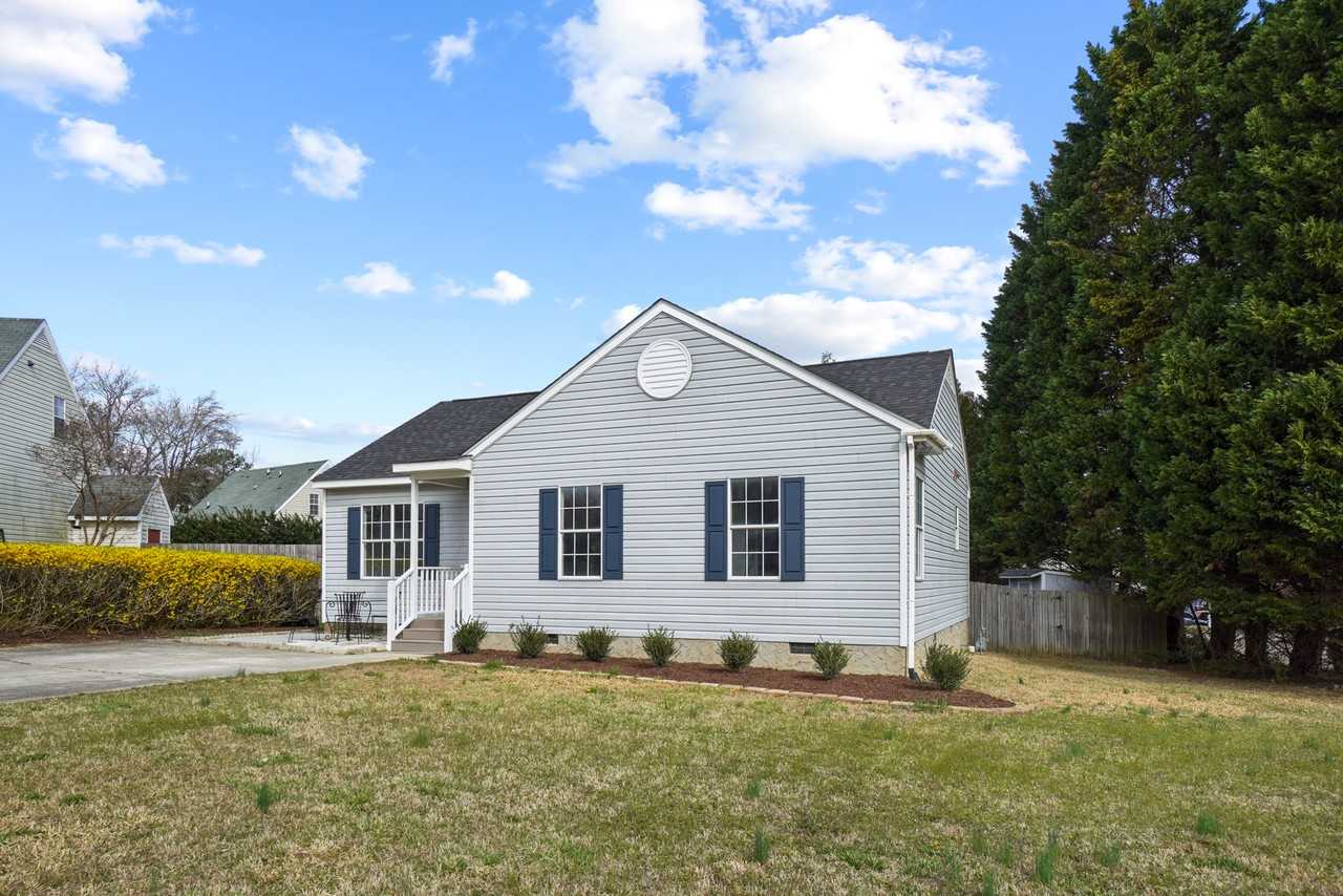 800 Napleton Cir #1 - Photo 4 of 22