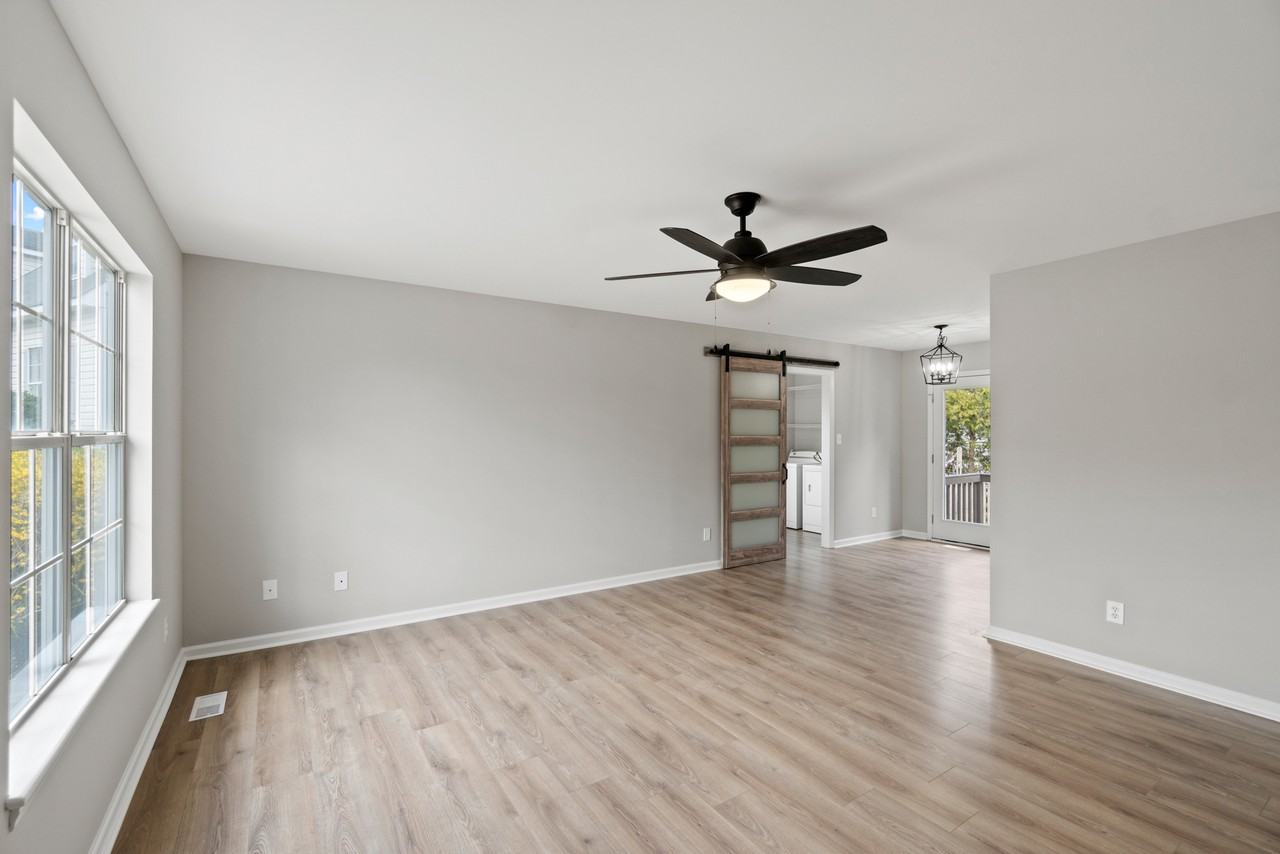 800 Napleton Cir #1 - Photo 5 of 22