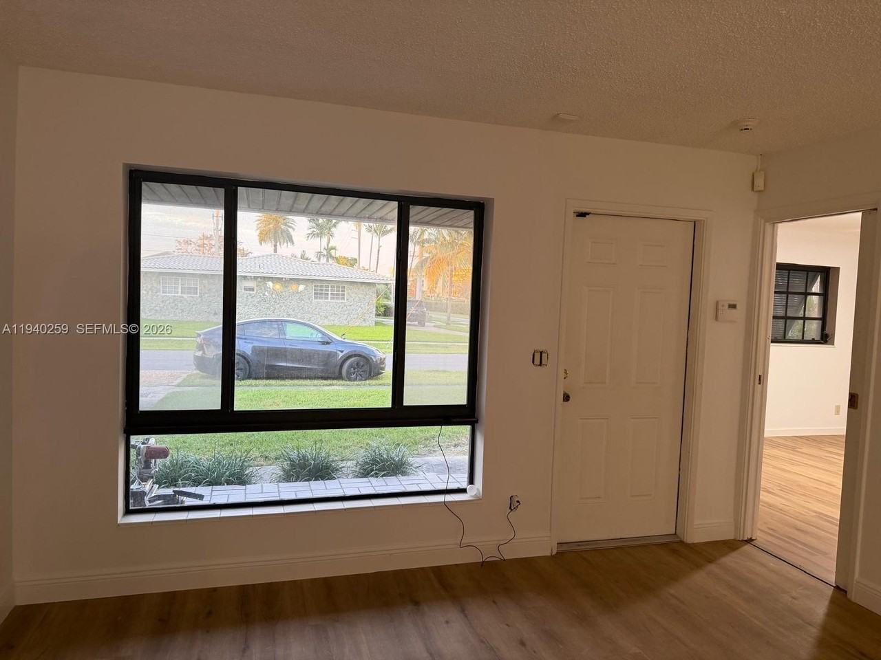 238 Se 3rd St - Photo 7 of 13