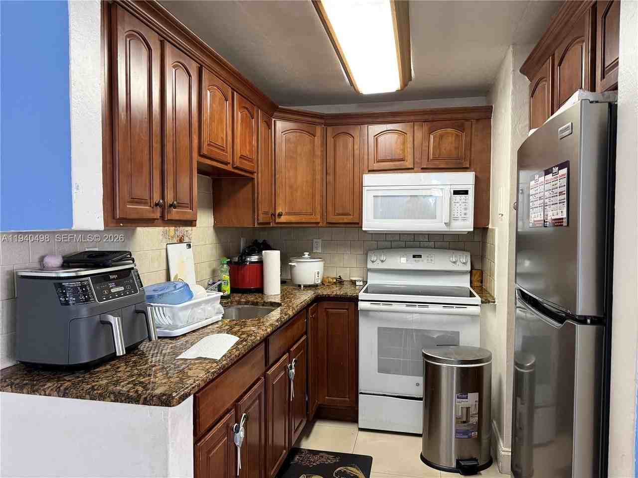 495 Nw 72nd Ave #211 - Photo 6 of 34