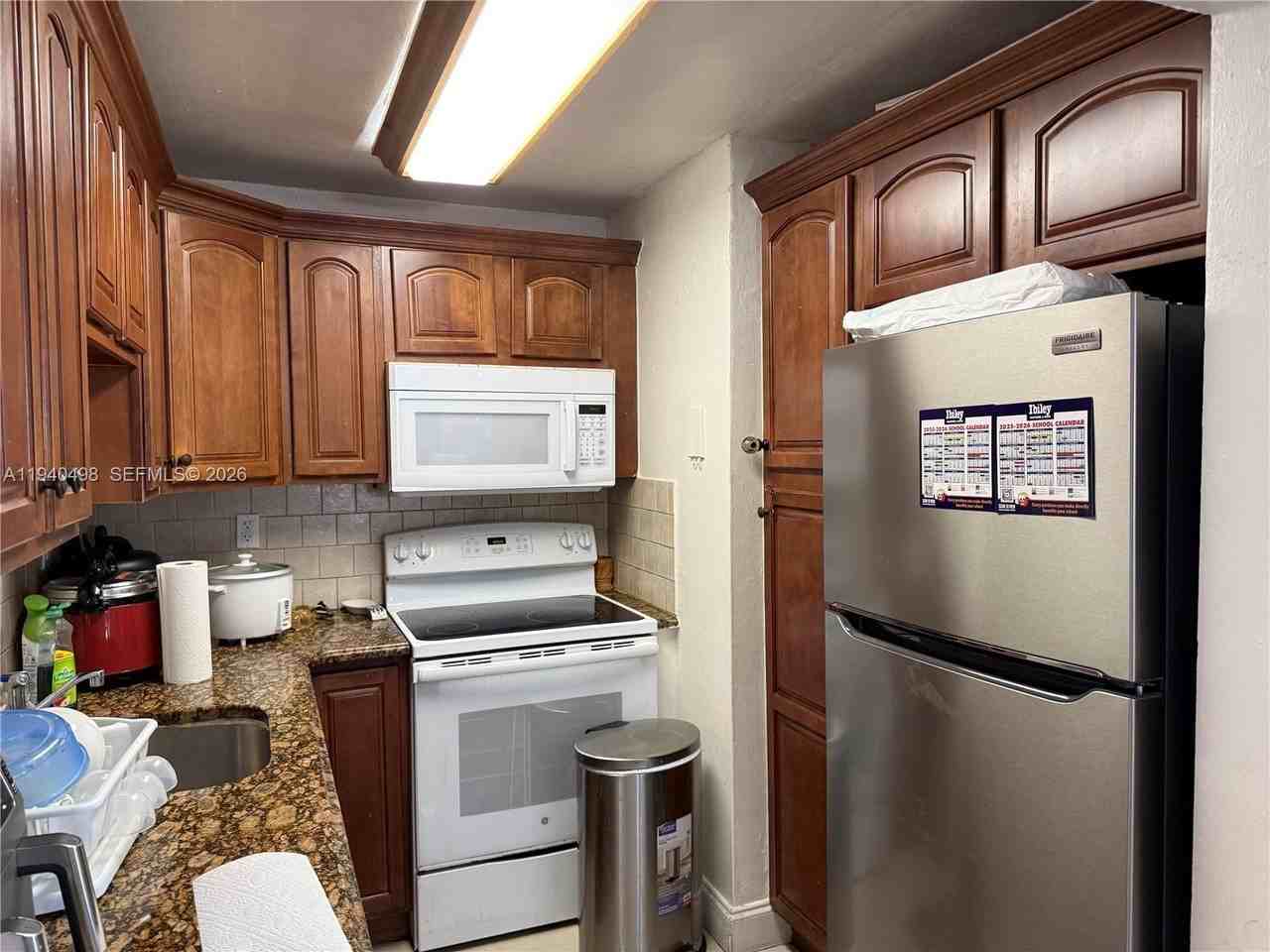 495 Nw 72nd Ave #211 - Photo 7 of 34