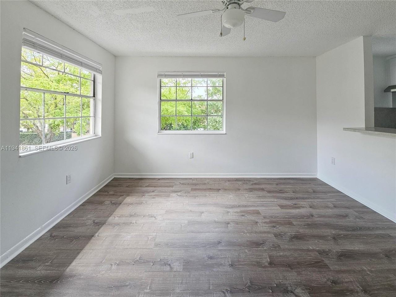 6617 Sw 10th St #5 - Photo 6 of 20