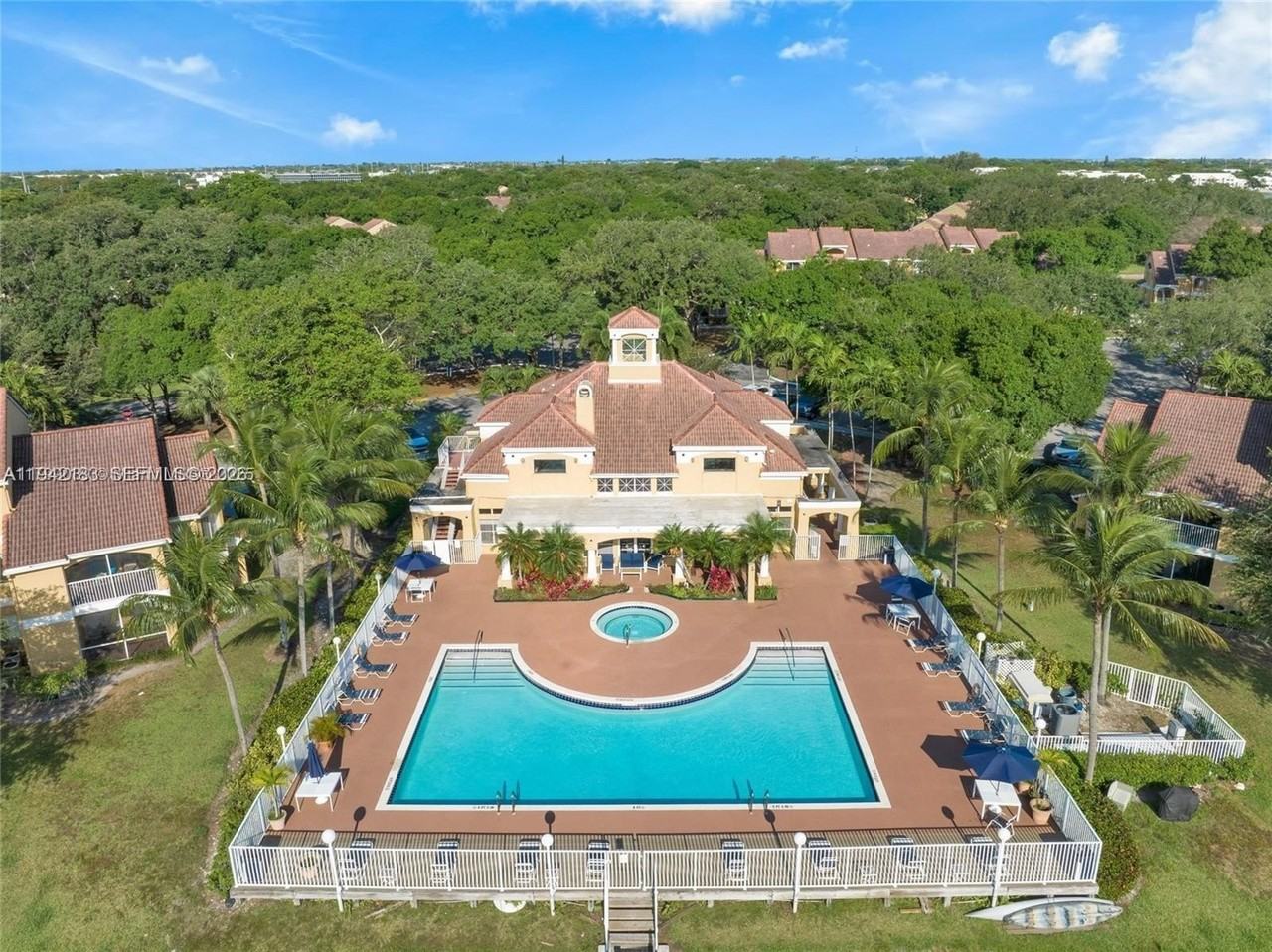 2667 Nw 33rd St #2407 - Photo 3 of 34