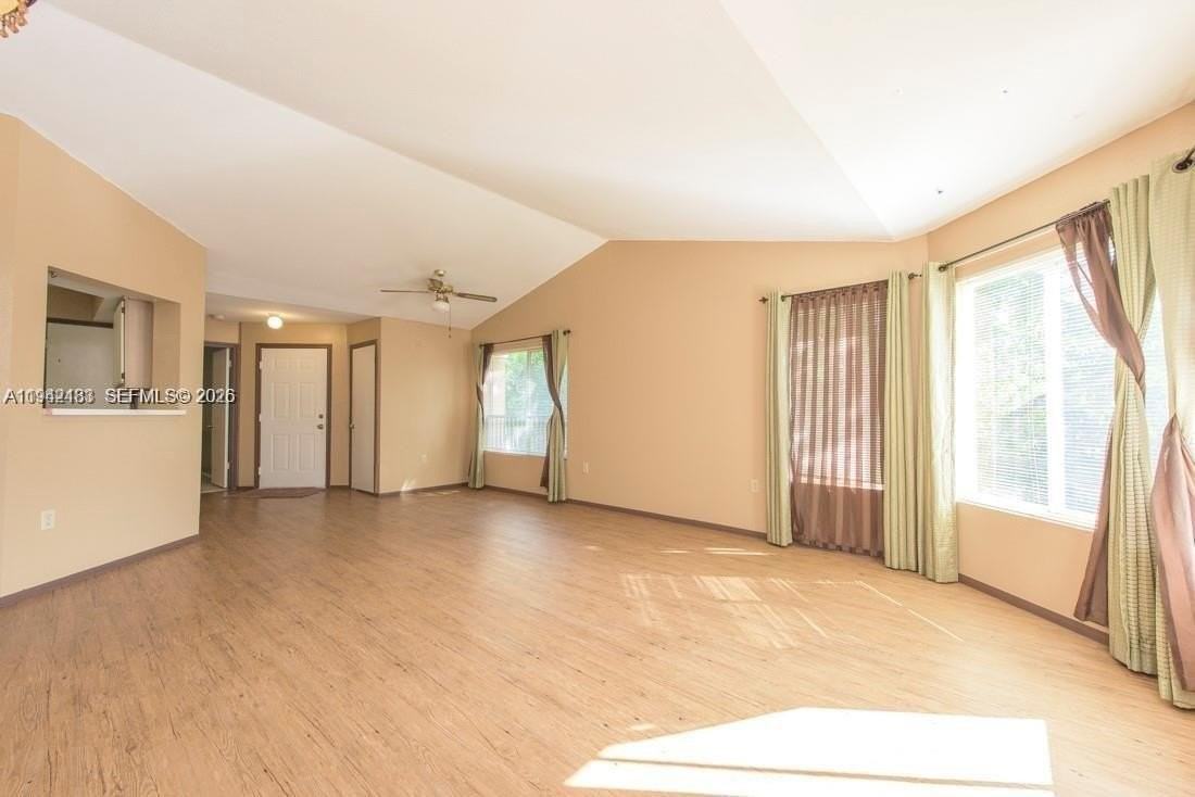 2667 Nw 33rd St #2407 - Photo 4 of 34