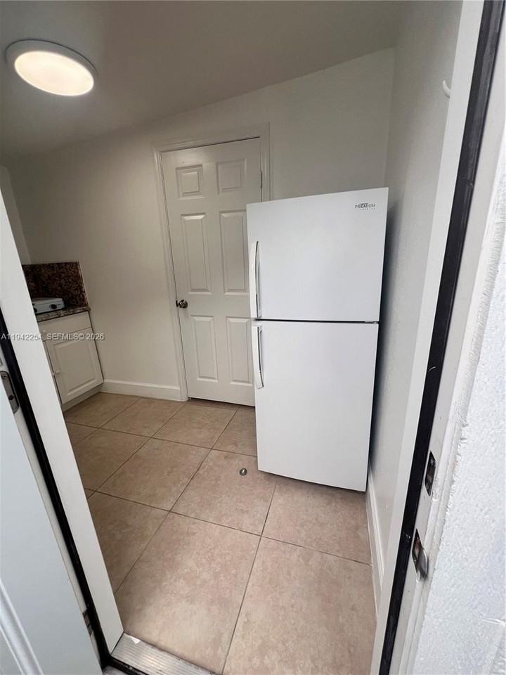 14763 Sw 173rd Ter #1 - Photo 7 of 23