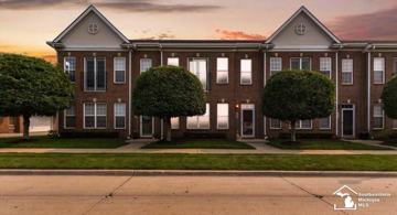 featured image of 918 W 5th St