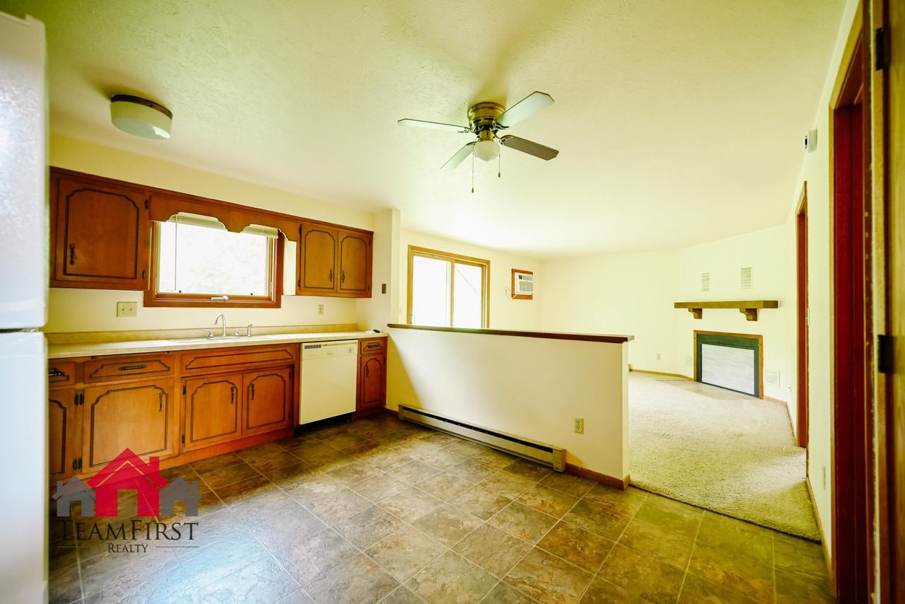 488 S Good Hope Rd #2 - Photo 2 of 15