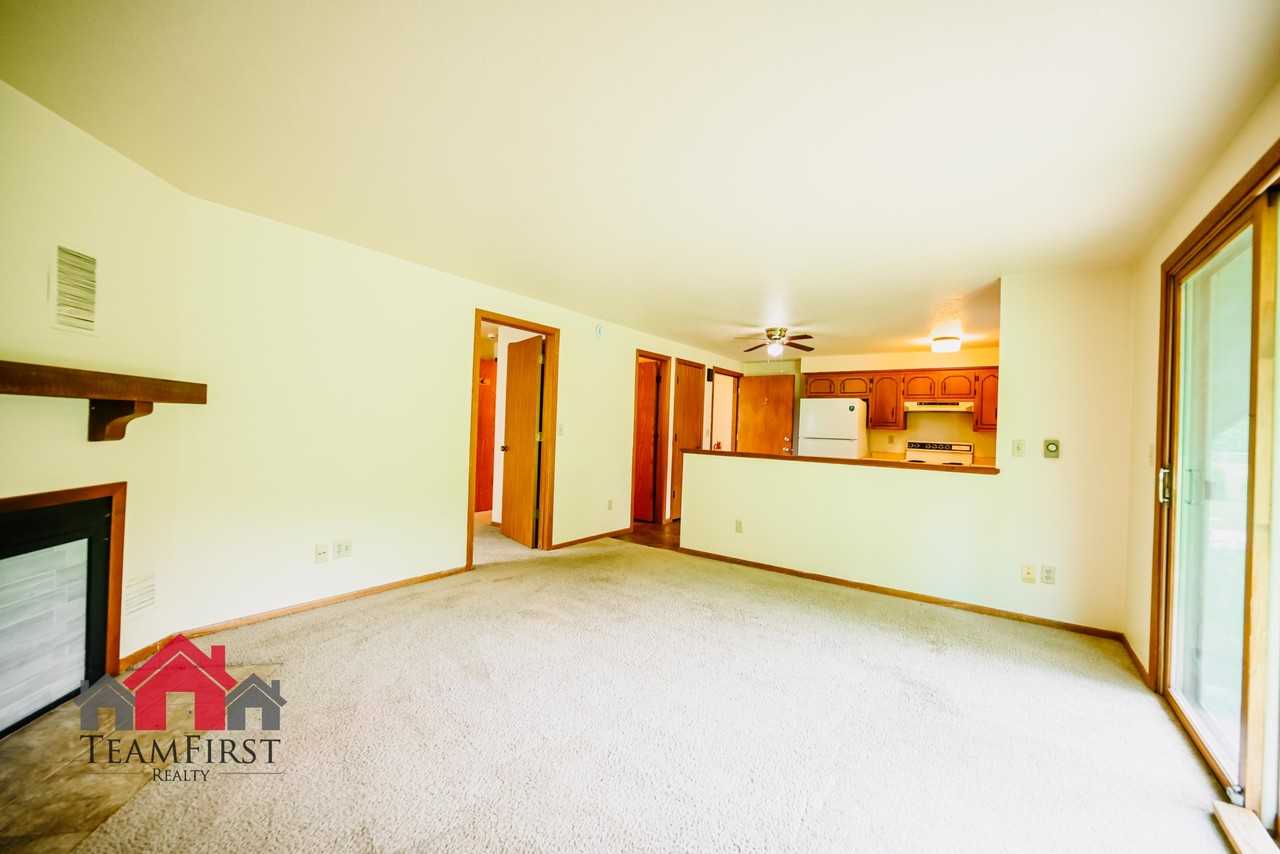 488 S Good Hope Rd #2 - Photo 4 of 15