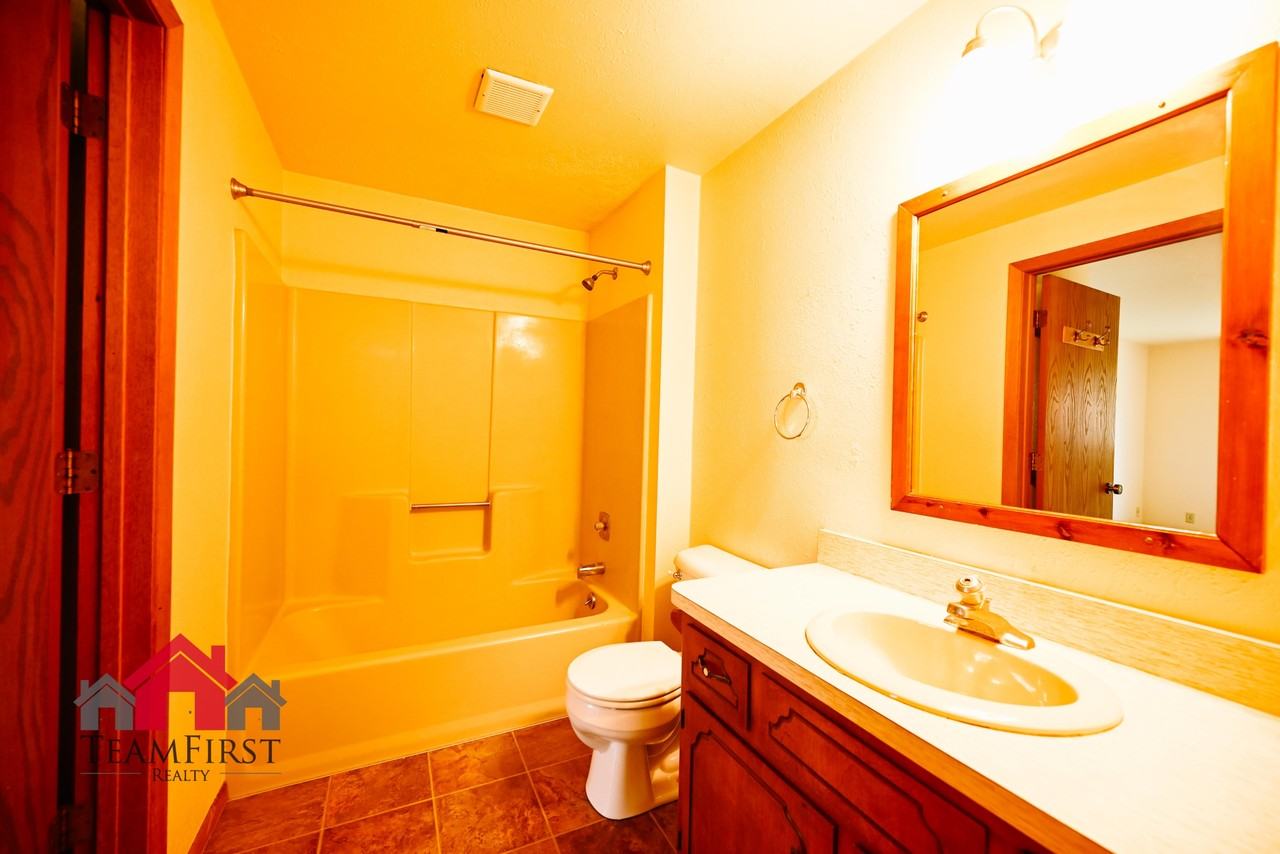 488 S Good Hope Rd #2 - Photo 7 of 15