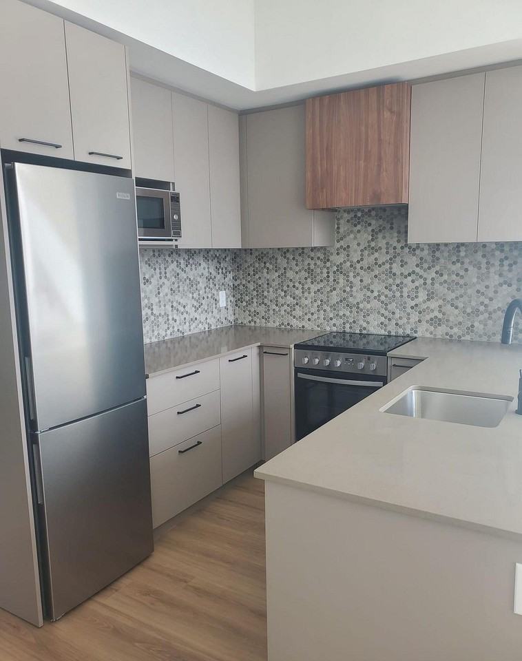 10 Lagerfeld Drive - Photo 2 of 7