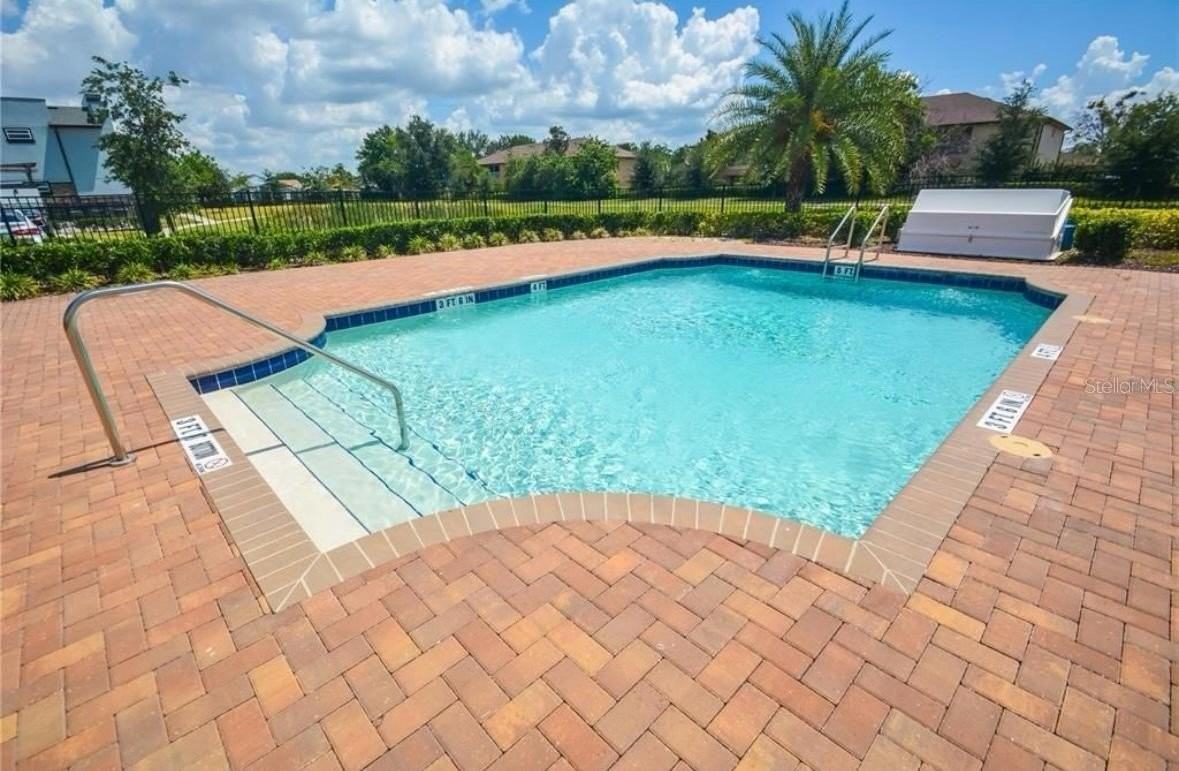 1680 Houston St - Photo 5 of 19