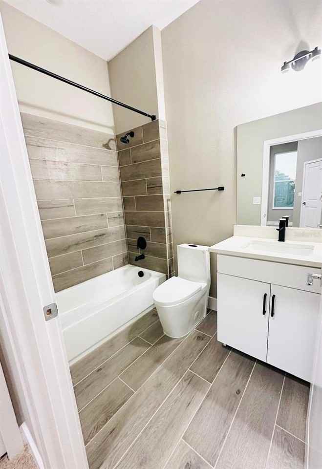 1680 Houston St - Photo 7 of 19