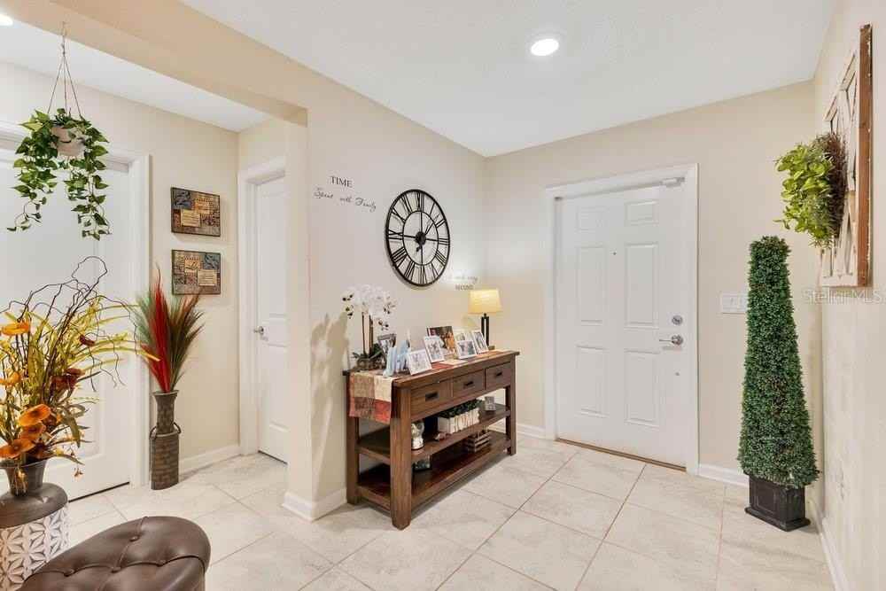 4479 Magnolia Ridge Ct - Photo 4 of 47