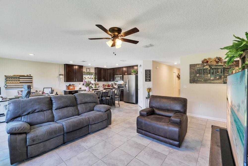 4479 Magnolia Ridge Ct - Photo 6 of 47