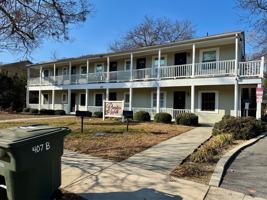 featured image of 402 S Holly St #J