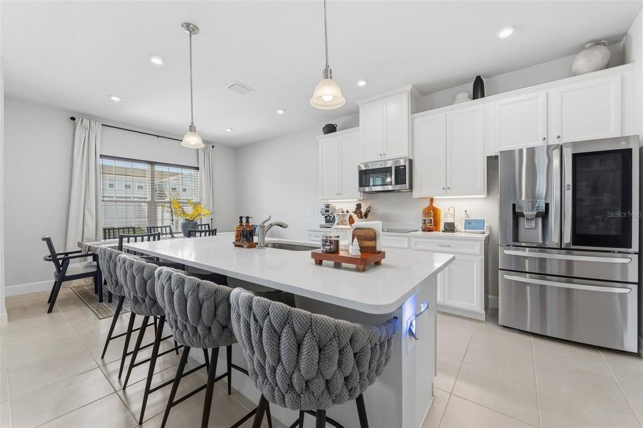 14031 Crimson Ave - Photo 6 of 31