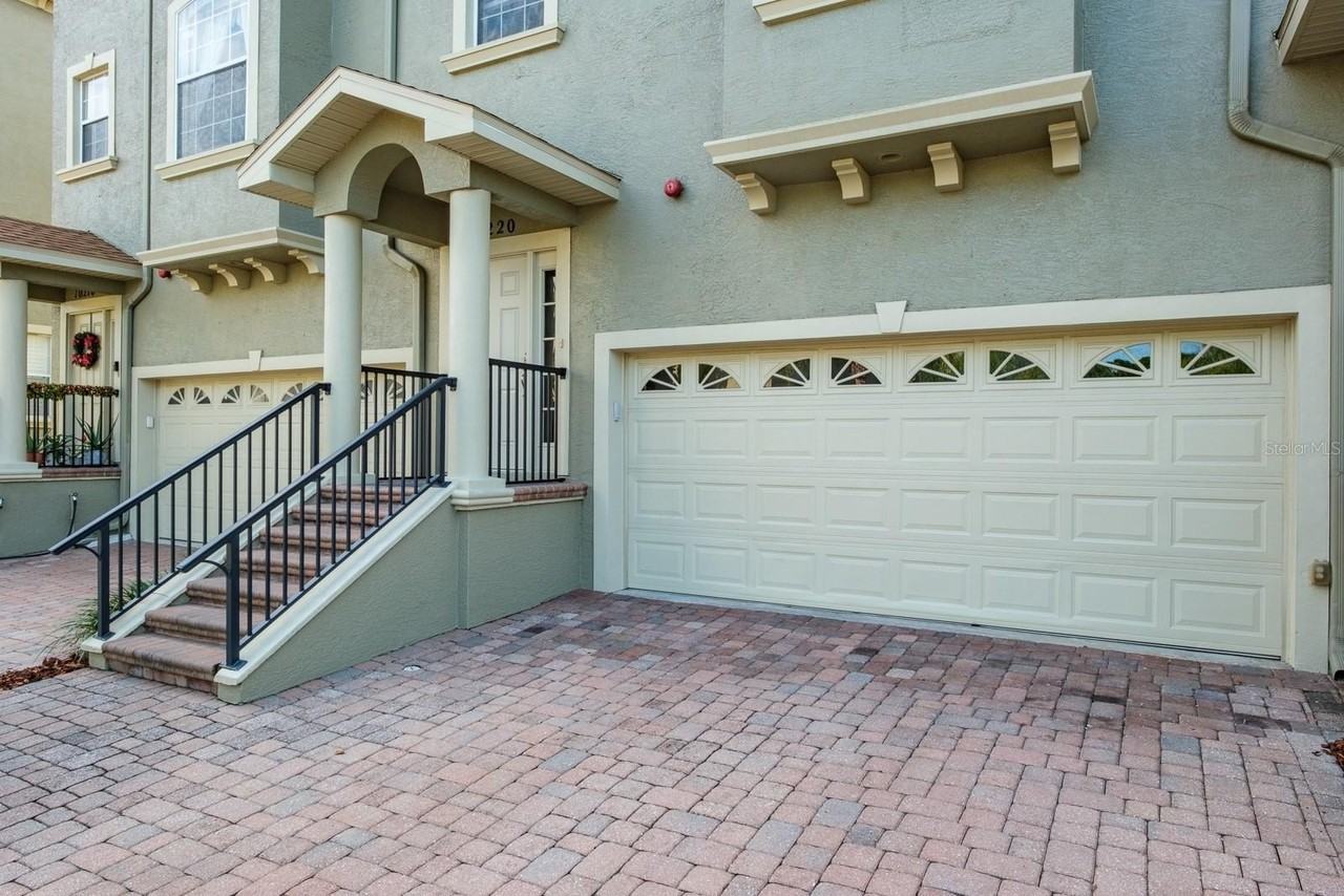 10220 Bayou Grande Ave - Photo 3 of 50