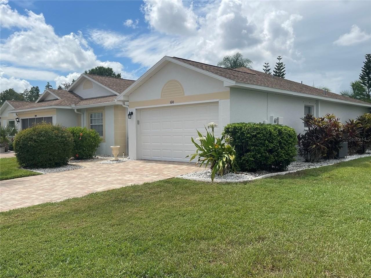 1610 Azalea Landings Ct - Photo 3 of 29