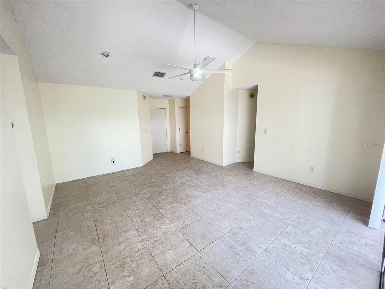 1610 Azalea Landings Ct - Photo 6 of 29