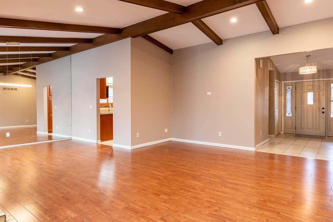 12113 Volpe Dr - Photo 6 of 25