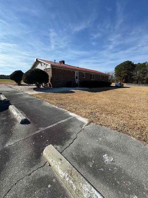 584 Lakeview Road #1 - Photo 6 of 46