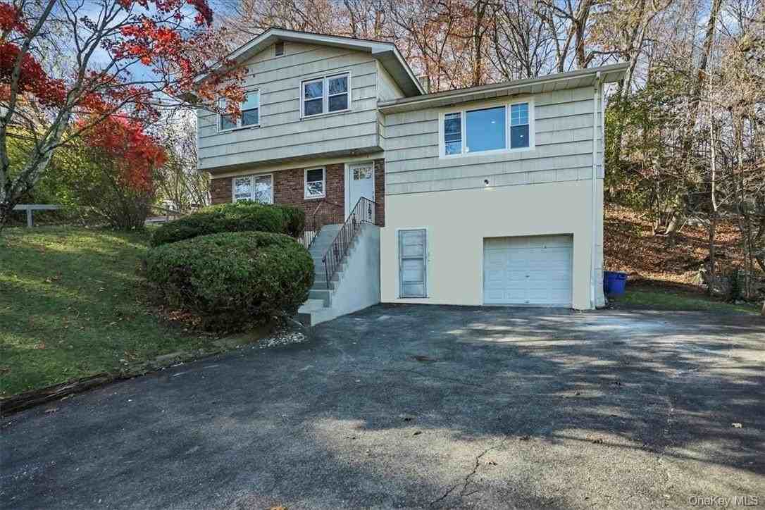 1 Intervale Ave Unit 2 #2 - Photo 2 of 29