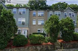 featured image of 325 Mclean Ave Apt 13 #13