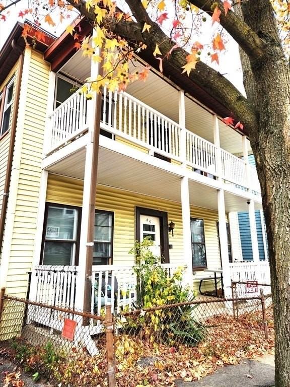 85 Harvey St Apt 2 #2 - Photo 4 of 12