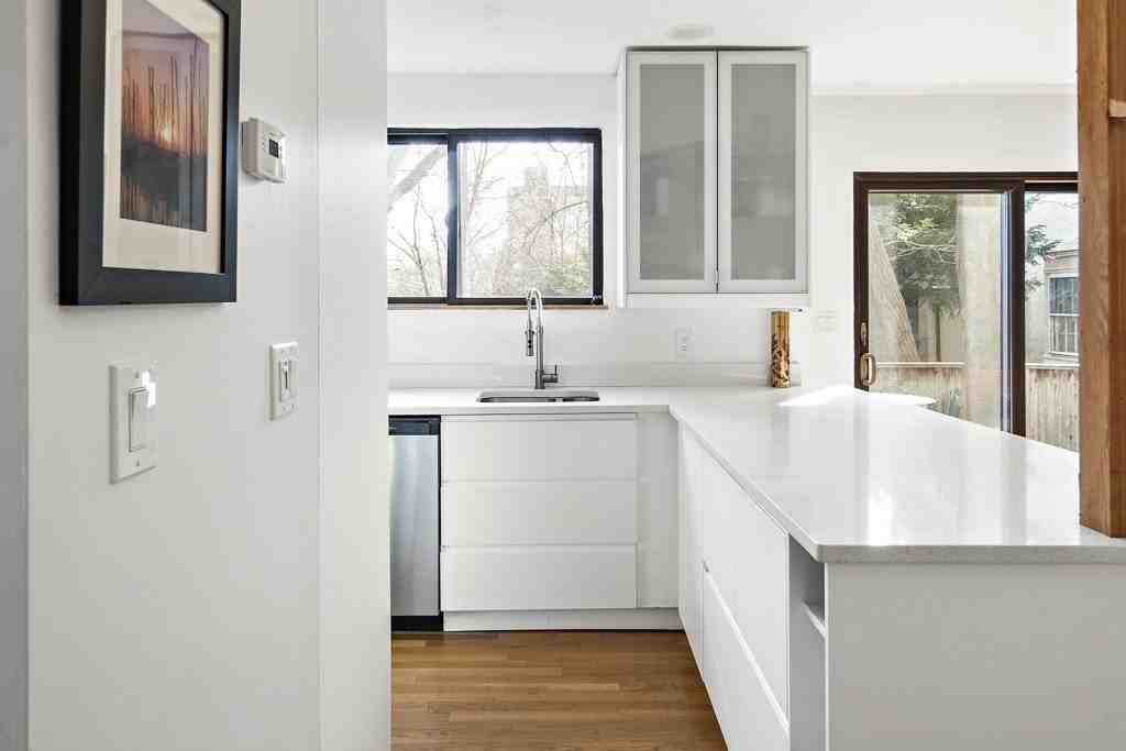 58 Garden St Unit F #F - Photo 4 of 25