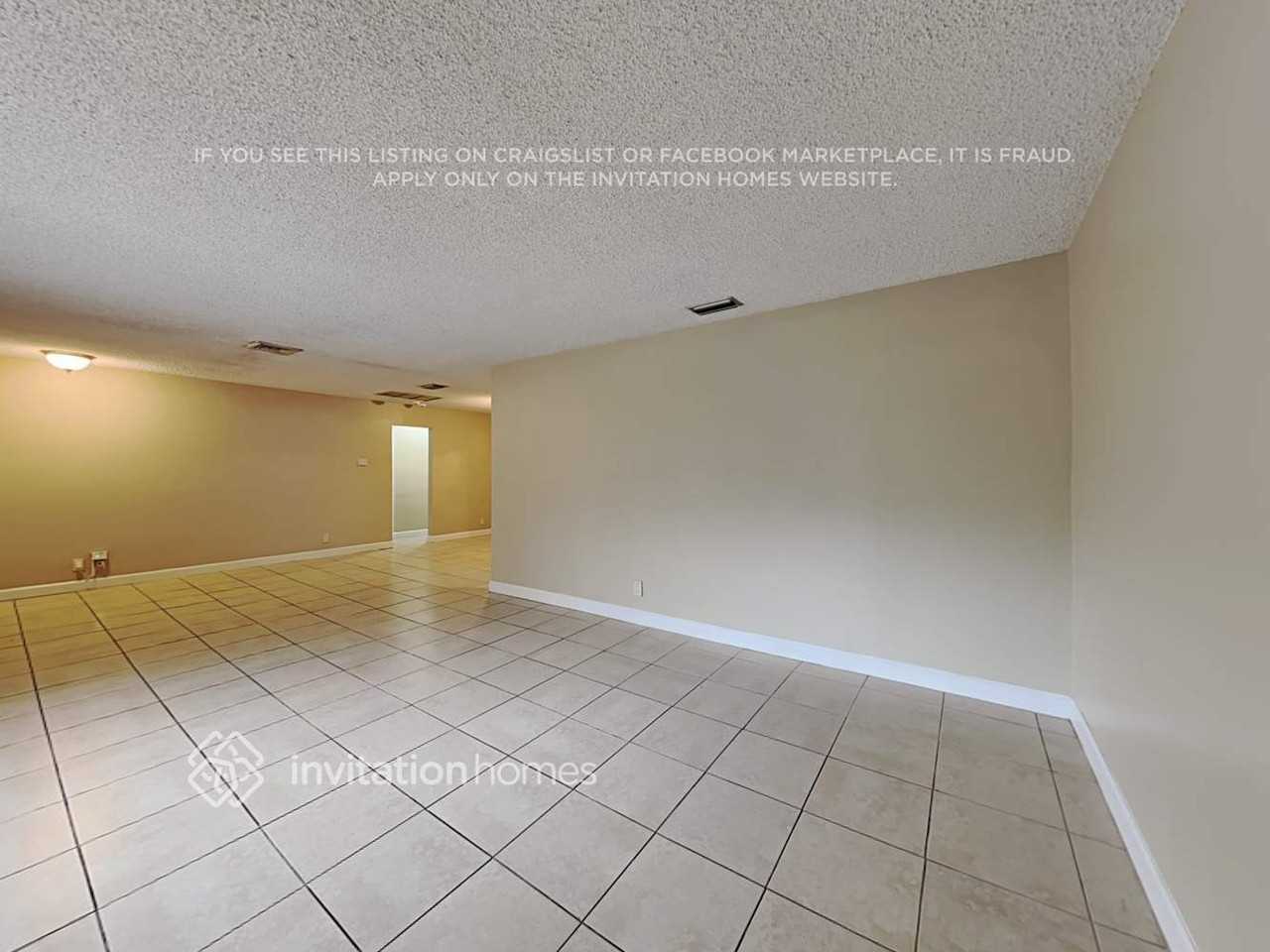 946 Johnson St - Photo 5 of 18