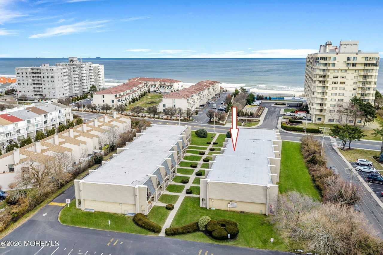 720 Ocean Ave Apt 25 #25 - Photo 2 of 41