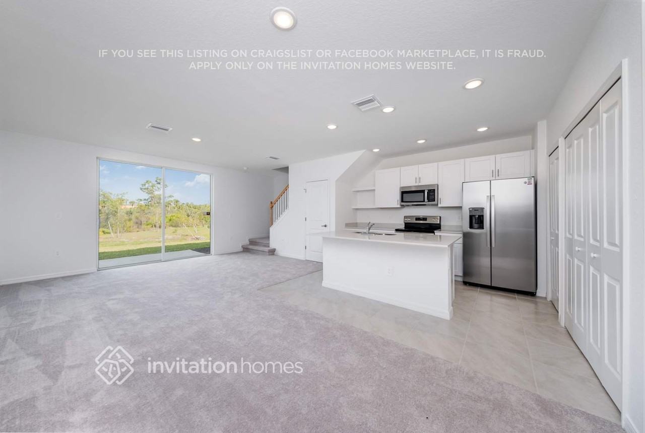 2747 Riverfield Rd - Photo 4 of 34