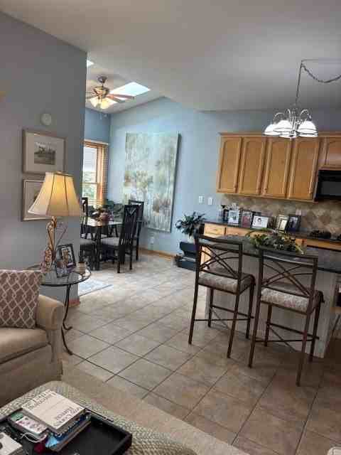 0N326 Baker Dr - Photo 5 of 23