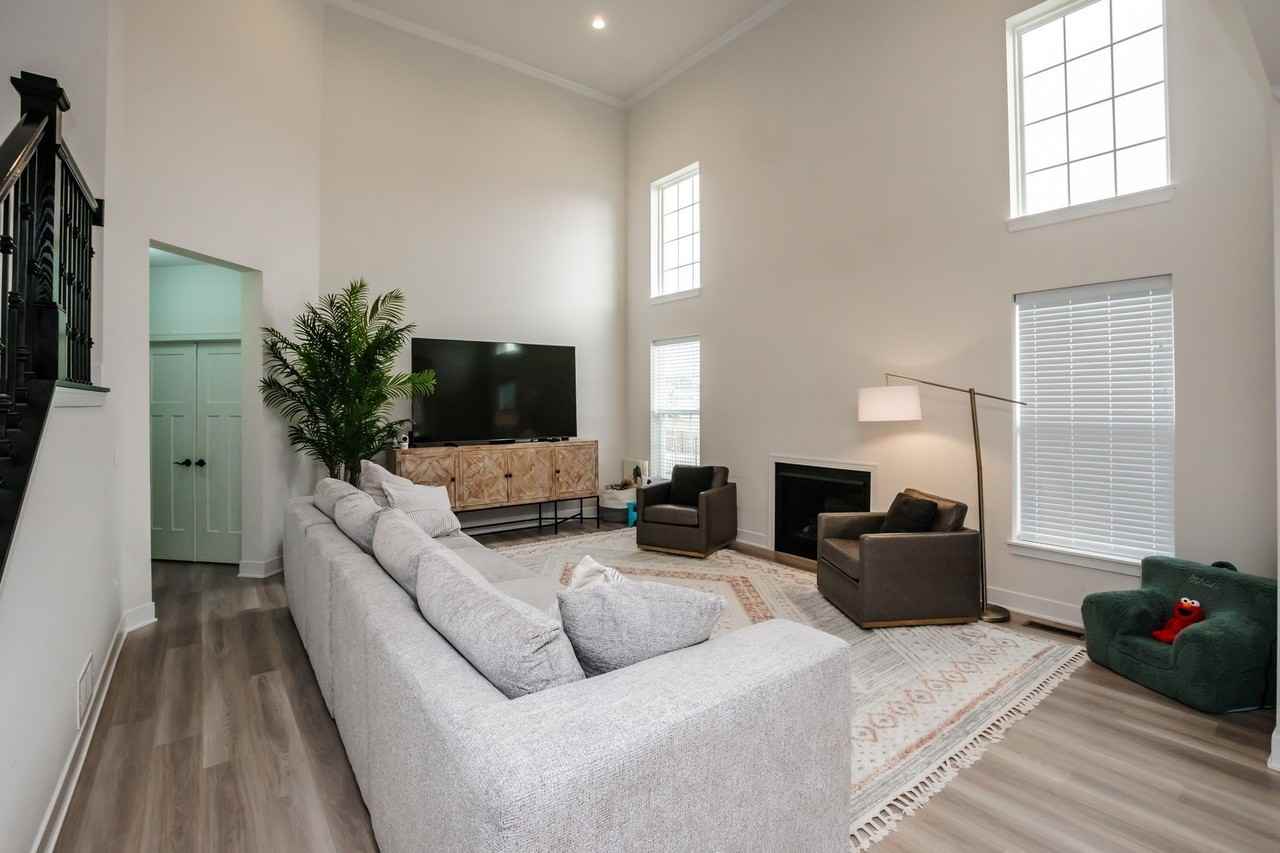 12513 S Willowgate Ln - Photo 7 of 38