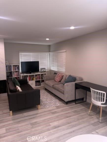 9241 Walker St - Photo 4 of 14